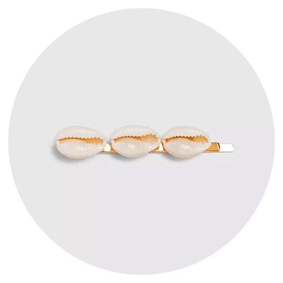 • NEW • 🐚 Shell Barette Set 🐚 • - Picture 2 of 8